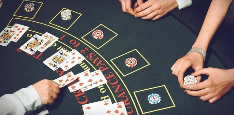 Các mẹo chơi Blackjack hiệu quả tại Red88 Các mẹo chơi Blackjack hiệu quả tại Red88