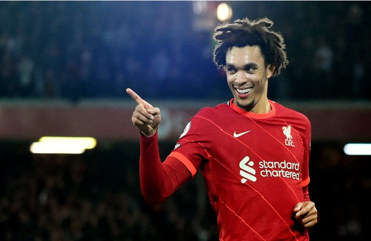 Anh thi đấu chính thức cho đội 1 từ 2016 Anh thi đấu chính thức cho đội 1 từ 2016